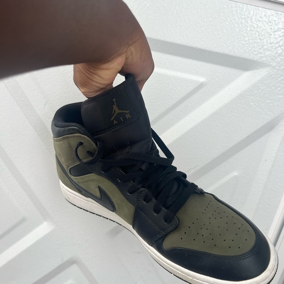 Jordan 1 Mid Olive Canvas - Picture 2 of 3